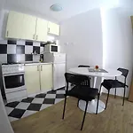 Peach Apartment's Repic 比比涅