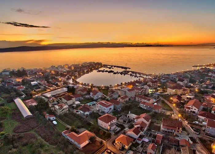 Appartement Peach Apartment's Repic