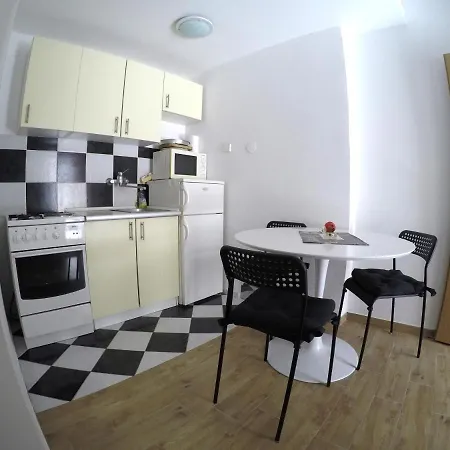 Peach Apartment's Repic Bibinje