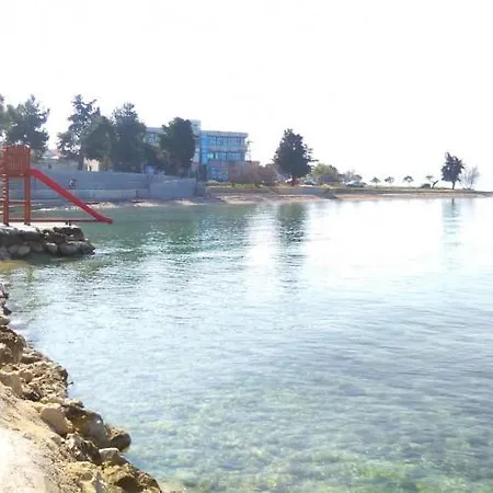 Peach Apartment's Repic Апартаменты *